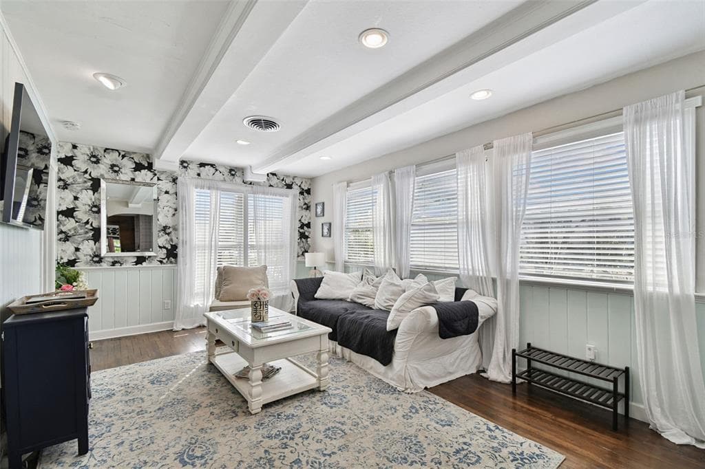 3319 W PAUL AVENUE - Interior/Exterior Photo 5 - TAMPA, FL