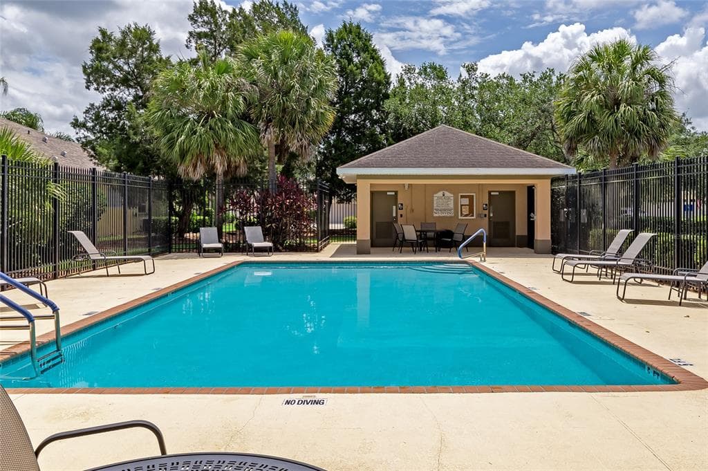 1494 MILLBROOK CIRCLE - Interior/Exterior Photo 3 - BRADENTON, FL