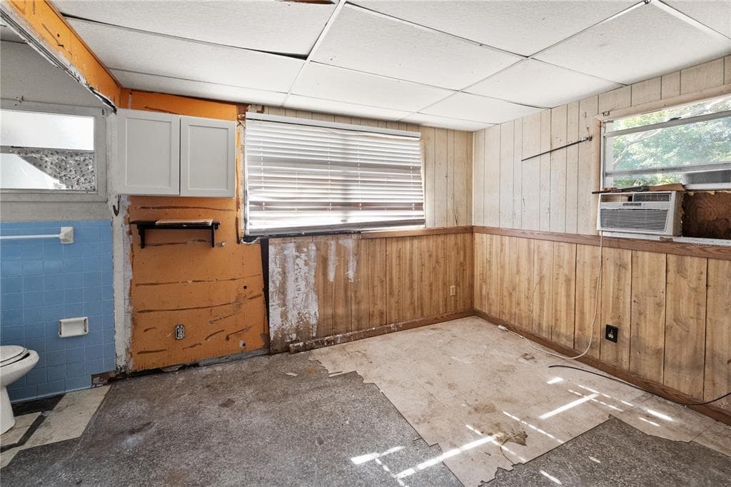 1703 WARRINGTON WAY - Interior/Exterior Photo 5 - TAMPA, FL