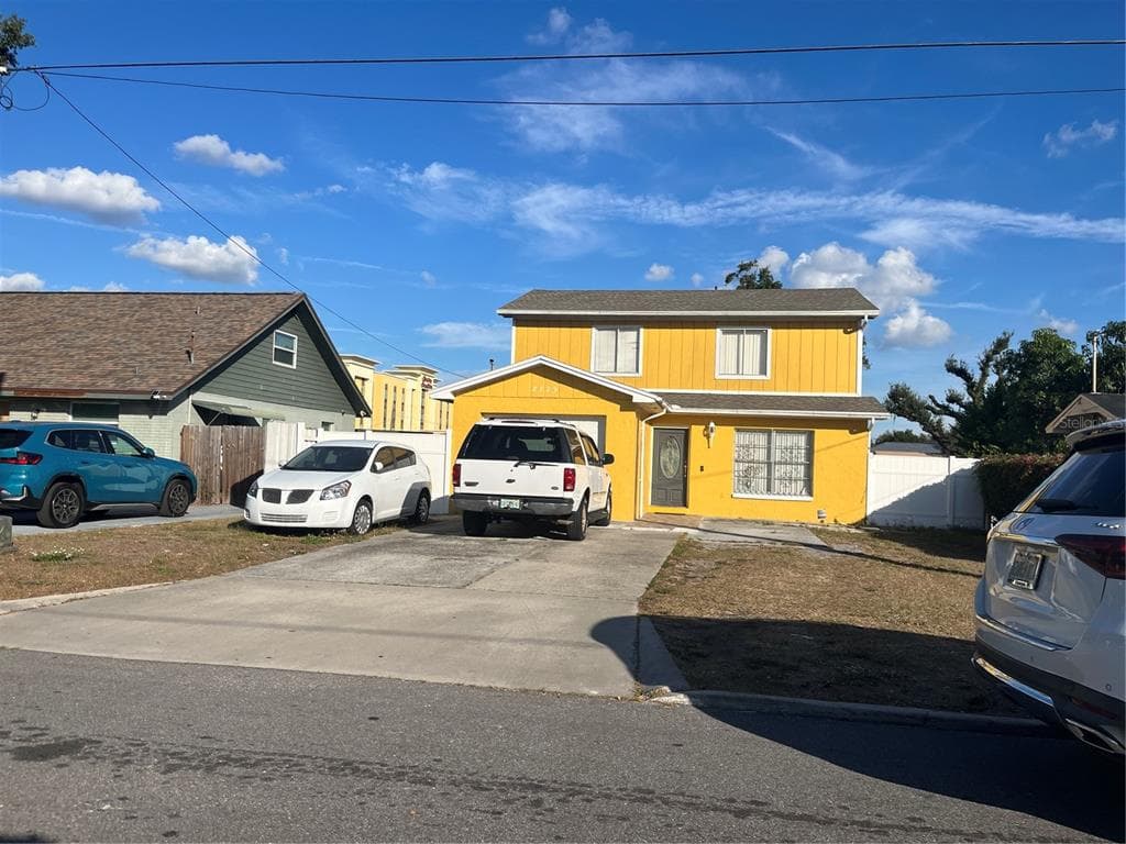 8729 N CALDER PLACE - Interior/Exterior Photo 2 - TAMPA, FL