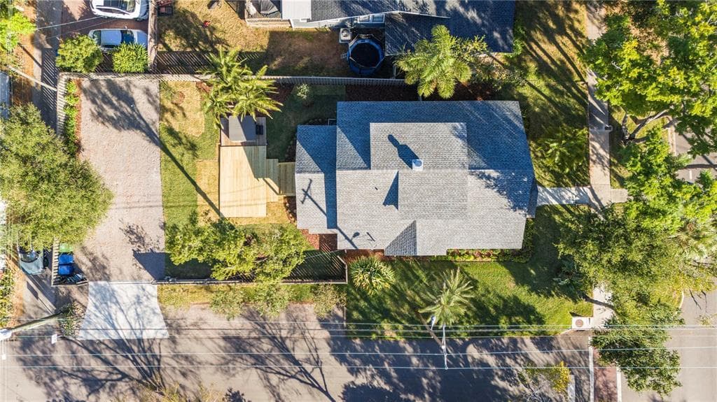 5302 N CENTRAL AVENUE - Interior/Exterior Photo 3 - TAMPA, FL