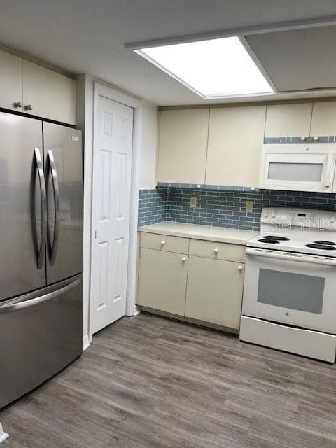 14839 SEMINOLE TRAIL - Interior/Exterior Photo 5 - SEMINOLE, FL