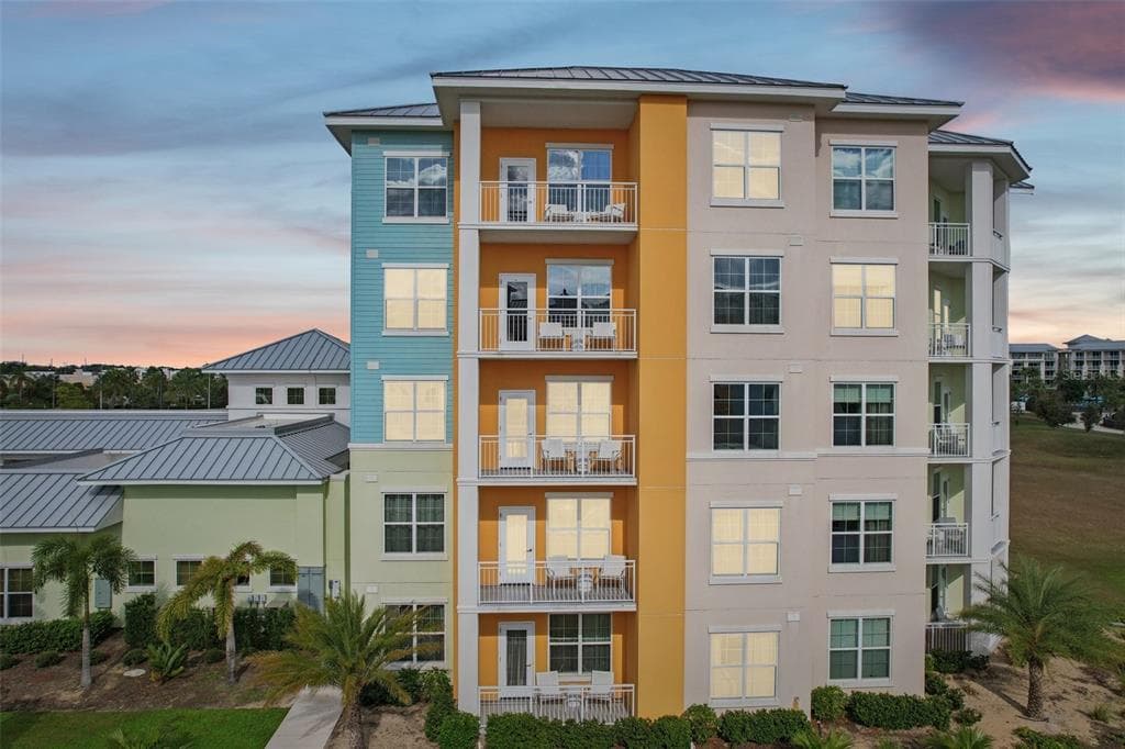 3151 SUNSET WALK DRIVE UNIT 318 - Interior/Exterior Photo 3 - KISSIMMEE, FL