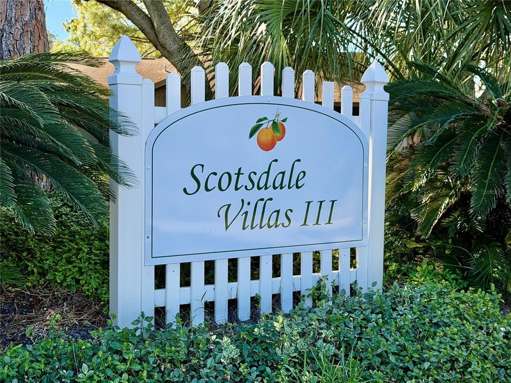 1114 CASTLEMAY CIRCLE - Interior/Exterior Photo 2 - DUNEDIN, FL