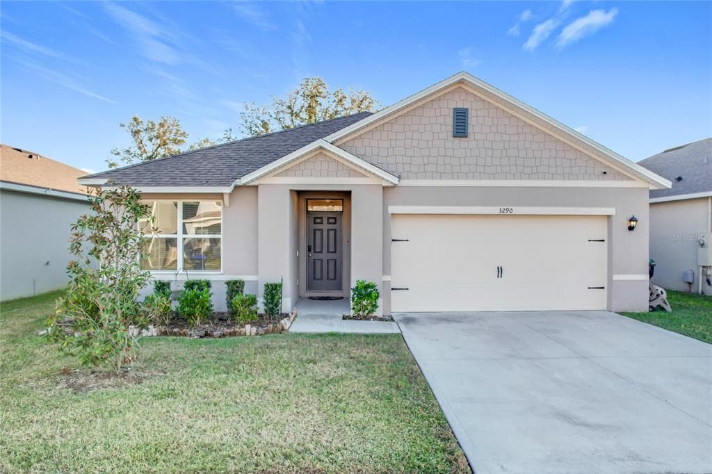 3290 LOGAN BERRY DRIVE - 3bd/2ba - $415,000 - MOUNT DORA, FL