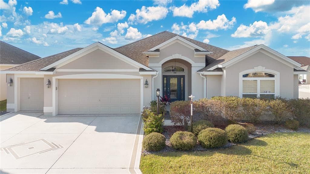 5810 PENNEY LN - 3bd/2ba - $649,900 - THE VILLAGES, FL
