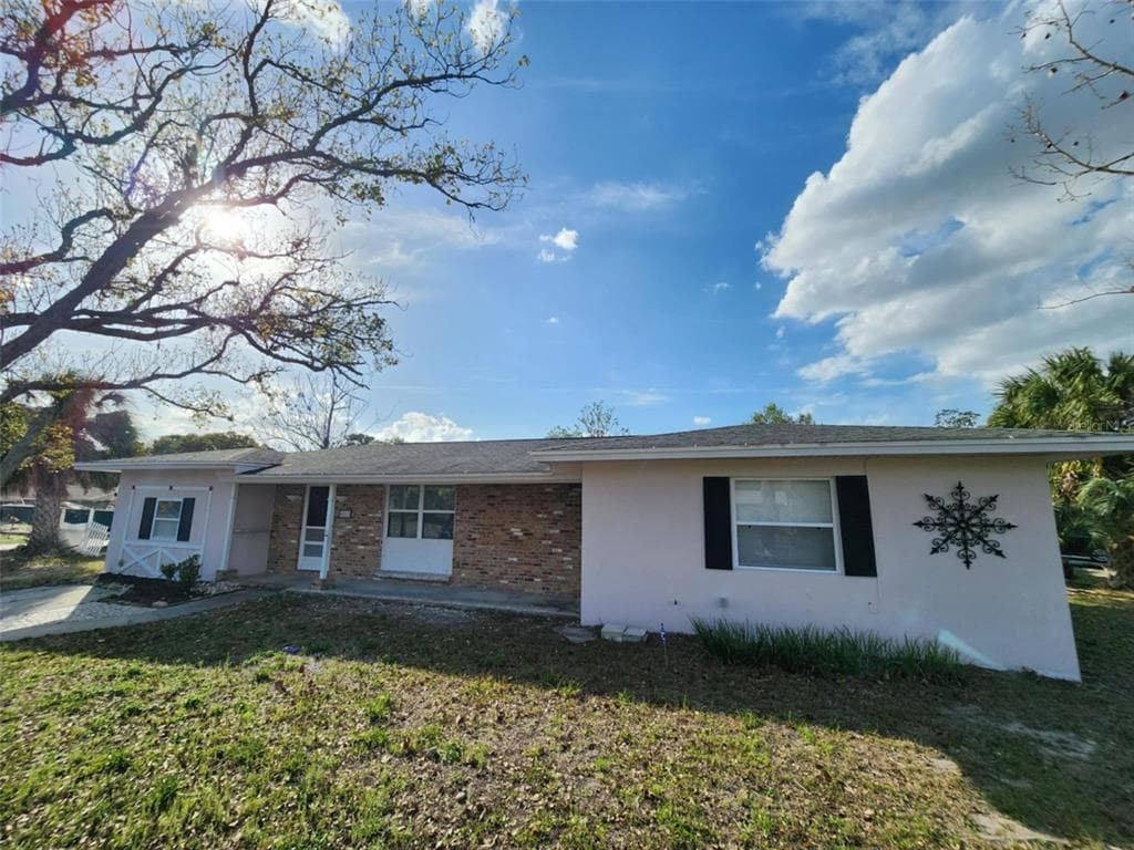 6819 TREEHAVEN DRIVE - 4bd/2ba - $223,000 - SPRING HILL, FL