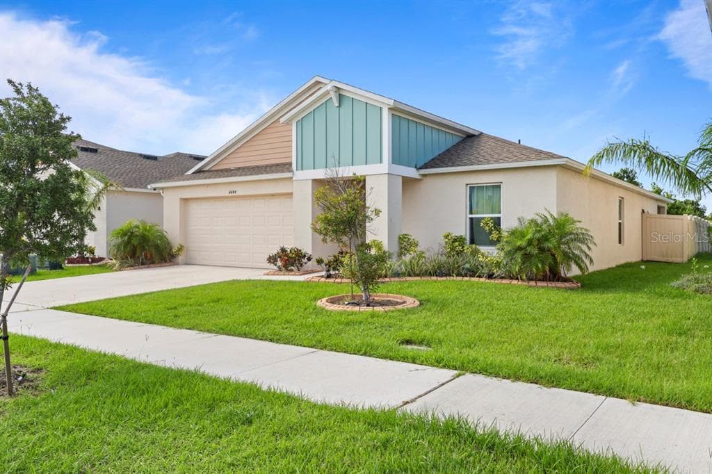 4444 QUARTZ COURT - 4bd/2ba - $295,000 - LAKELAND, FL