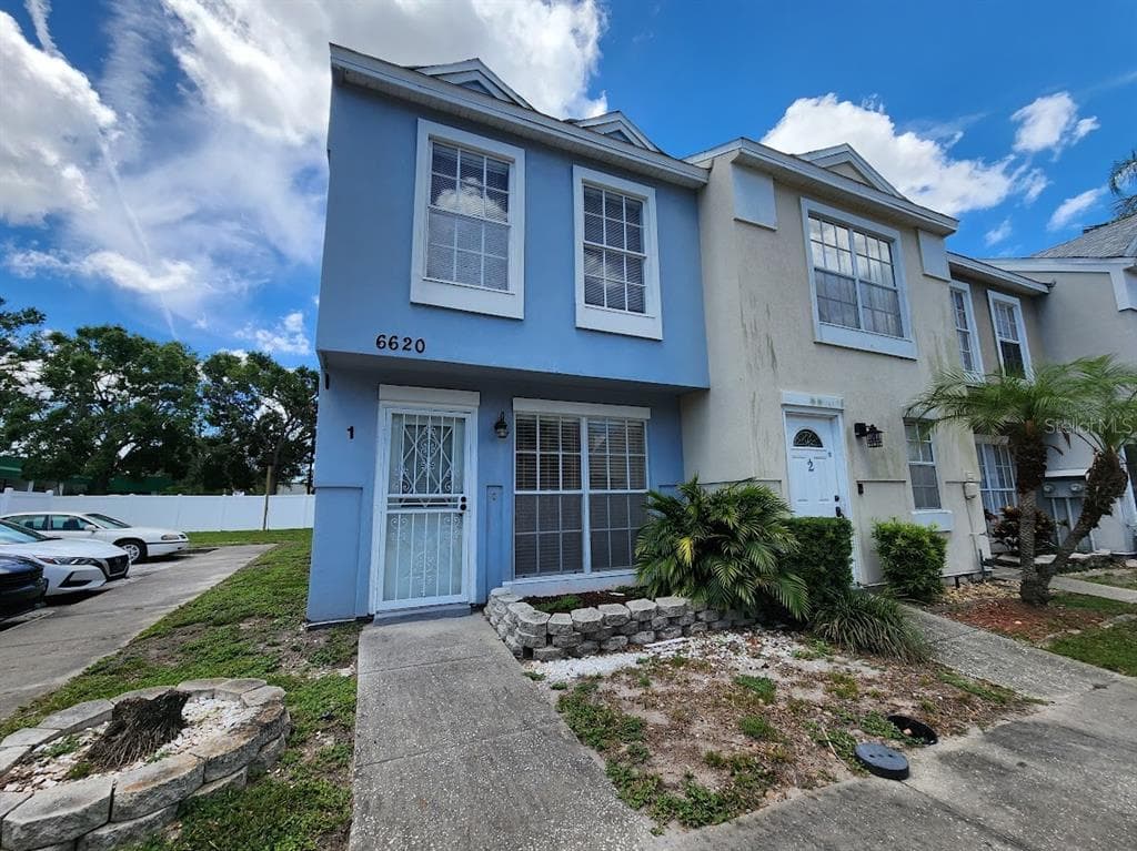 6620 121ST AVENUE UNIT 1 - 2bd/3ba - $185,000 - LARGO, FL
