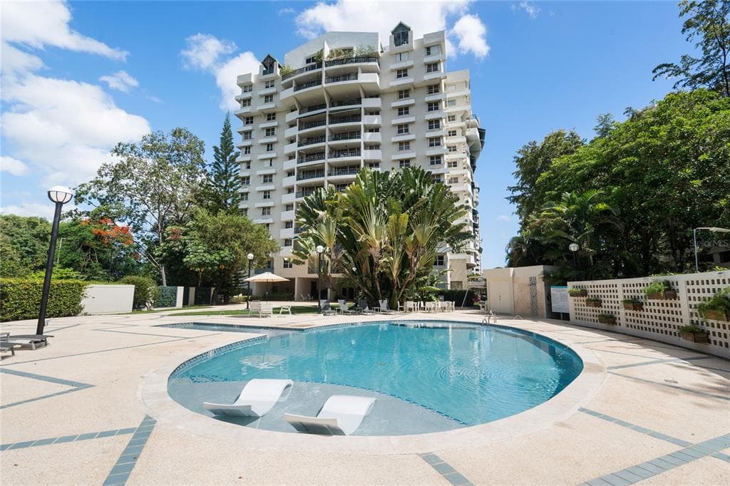 500 JESUS T. PIÑERO UNIT 1408 - 3bd/3ba - $775,000 - SAN JUAN, PR