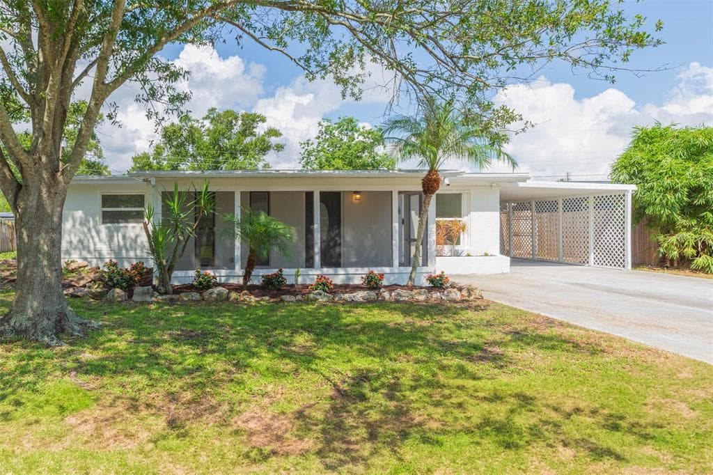 5640 CEDAR STREET NE - 3bd/2ba - $375,800 - ST PETERSBURG, FL