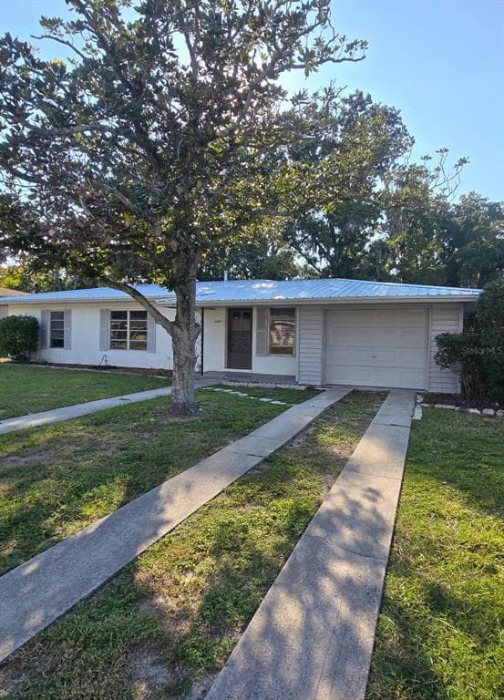 6442 TREEHAVEN DRIVE - 3bd/2ba - $230,000 - SPRING HILL, FL