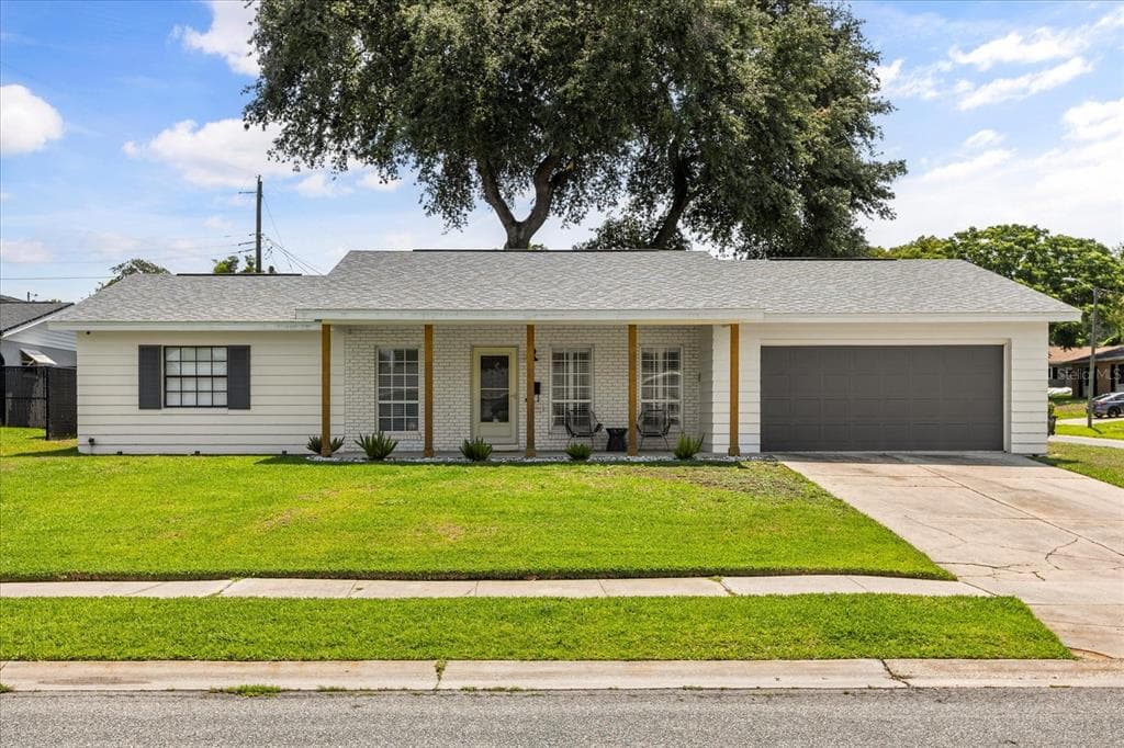 611 BRYAN COURT - 3bd/2ba - $480,000 - ALTAMONTE SPRINGS, FL