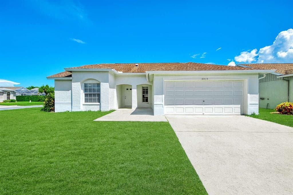 4013 51ST PLACE W - 3bd/2ba - $349,999 - BRADENTON, FL