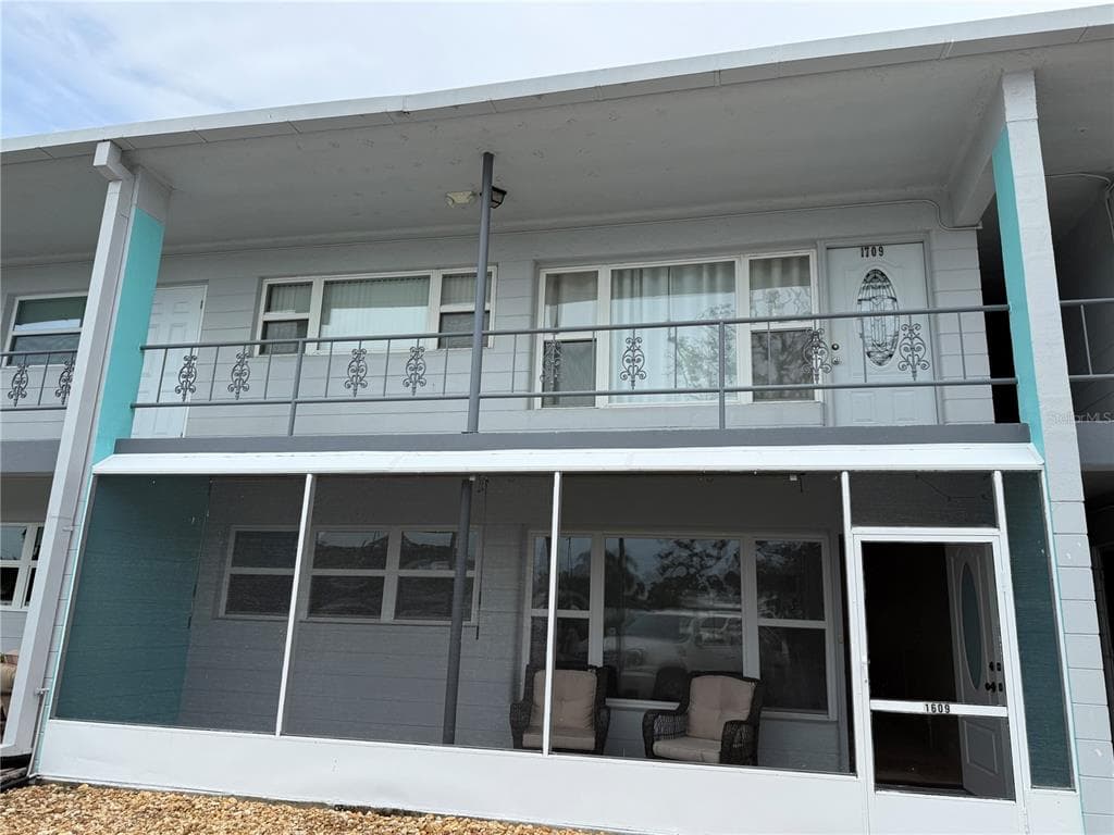 5861 42ND TERRACE N UNIT 1609 - 2bd/2ba - $144,900 - ST PETERSBURG, FL
