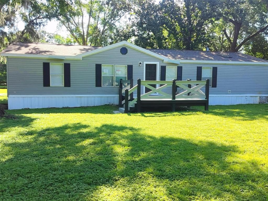 12116 HAMLIN ROAD - 3bd/2ba - $299,900 - SPRING HILL, FL