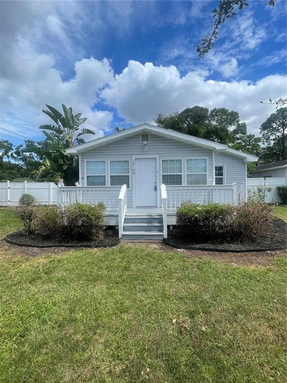 13189 CLAY AVENUE - 2bd/2ba - $289,900 - LARGO, FL