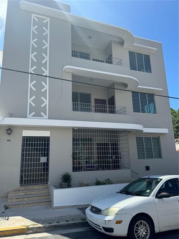 350 SALDANA STREET - Interior/Exterior Photo 2 - SAN JUAN, PR
