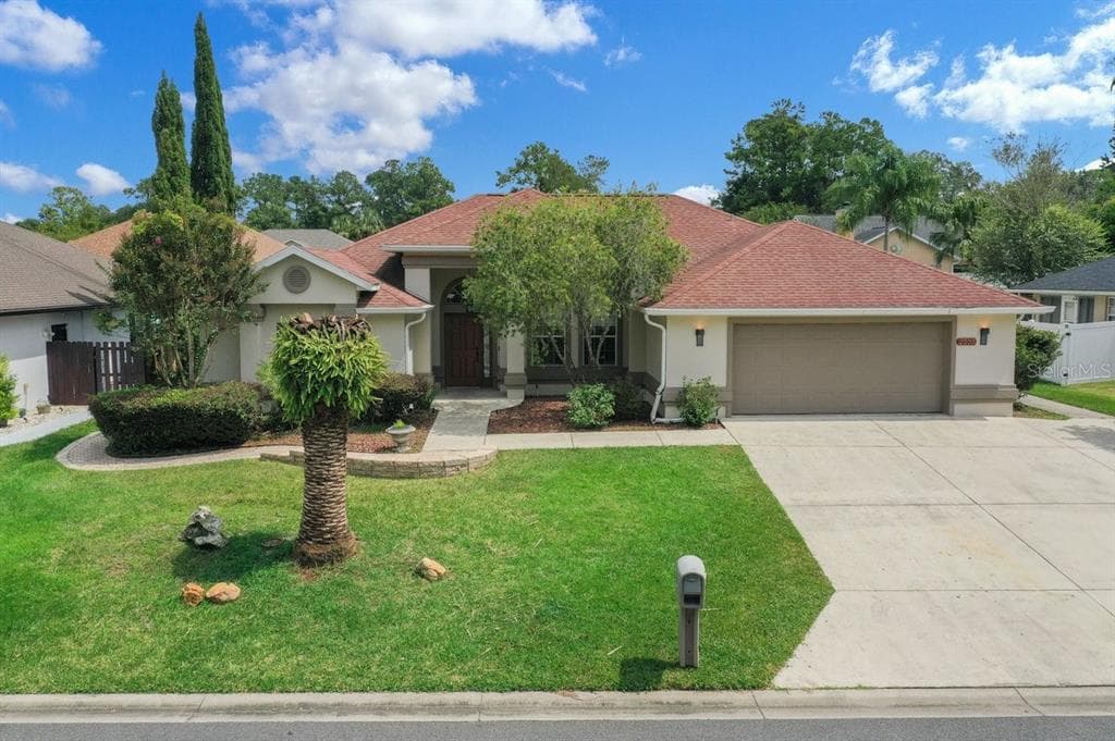 2310 SE 22ND LOOP - 3bd/2ba - $449,000 - OCALA, FL