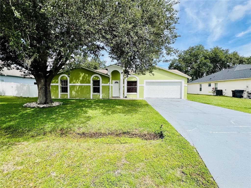 405 ALBATROSS COURT - 3bd/2ba - $235,000 - POINCIANA, FL