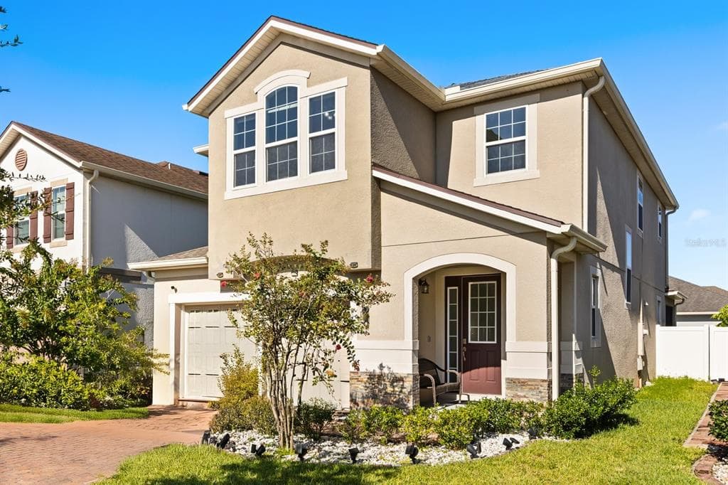 2417 CHATEAU LOOP - 4bd/3ba - $548,000 - KISSIMMEE, FL
