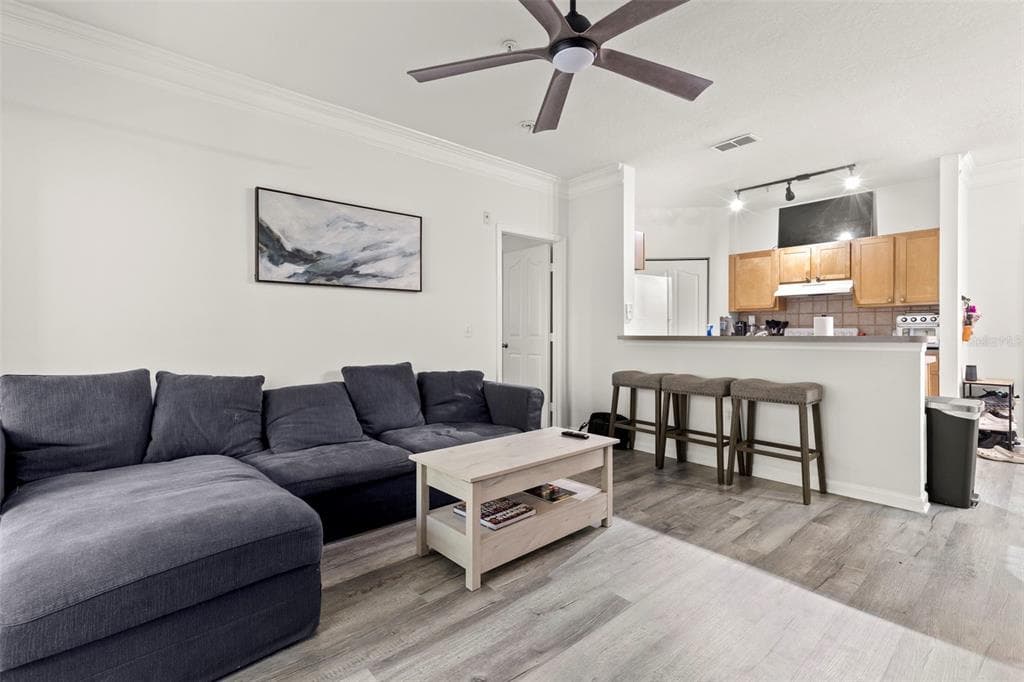 4207 S DALE MABRY HIGHWAY UNIT 6213 - 2bd/2ba - $302,500 - TAMPA, FL