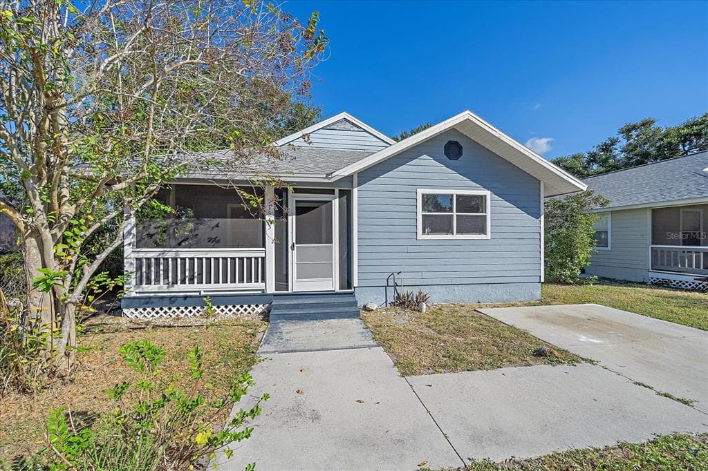 1543 20TH STREET - 4bd/2ba - $329,000 - SARASOTA, FL