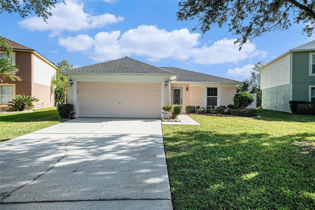 5508 TREIG LANE - 3bd/2ba - $350,000 - WESLEY CHAPEL, FL