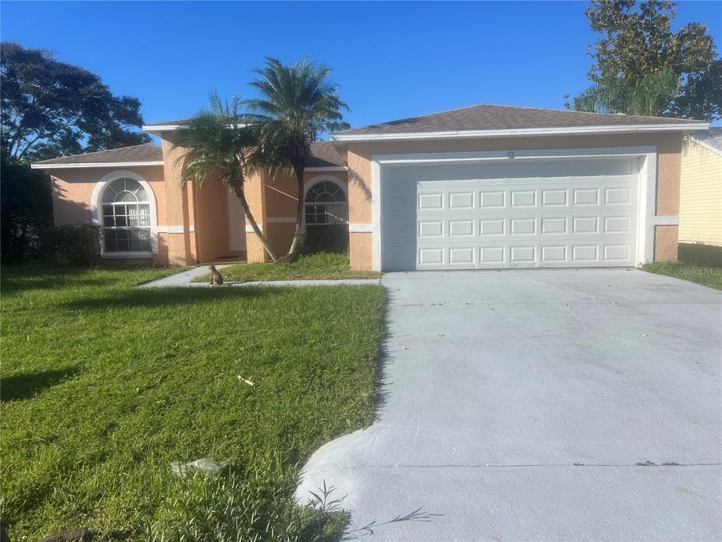 52 BRADFORD COURT - 3bd/2ba - $250,000 - KISSIMMEE, FL