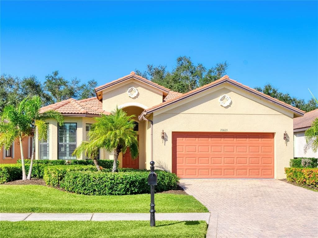 20605 PEZZANA DRIVE - 2bd/2ba - $439,900 - VENICE, FL