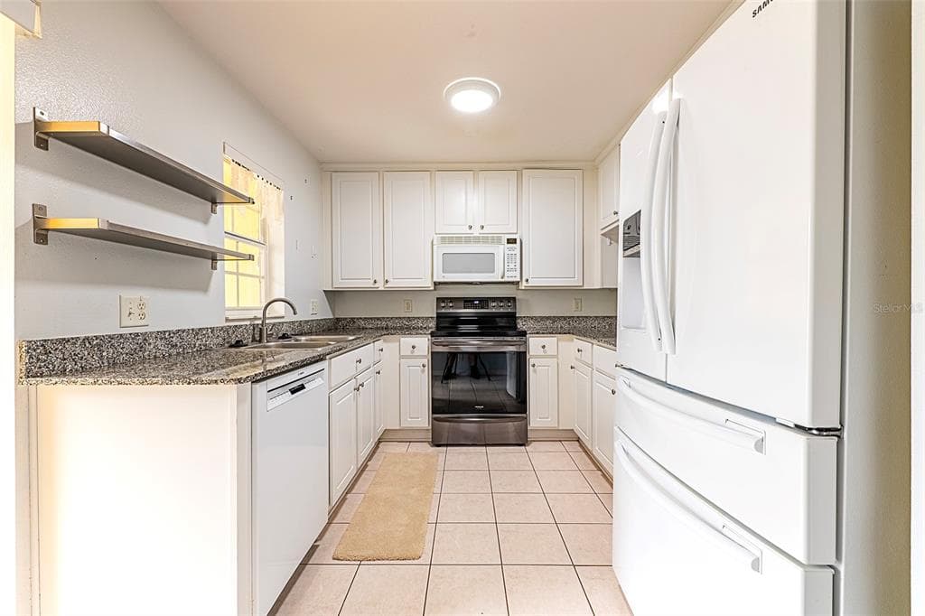 170 COQUINA BAY DRIVE - Interior/Exterior Photo 2 - ST PETERSBURG, FL