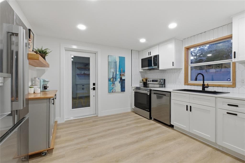 10244 129TH TERRACE - Interior/Exterior Photo 3 - LARGO, FL