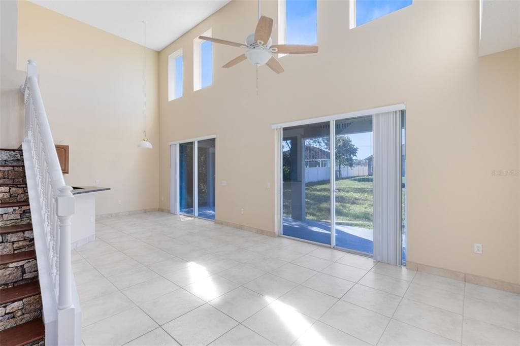 302 ERIE DRIVE - Interior/Exterior Photo 3 - POINCIANA, FL