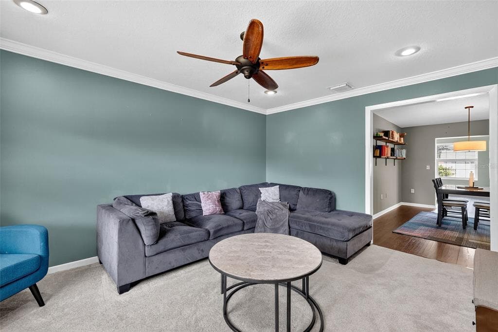 145 ESSEX DRIVE - Interior/Exterior Photo 4 - LONGWOOD, FL