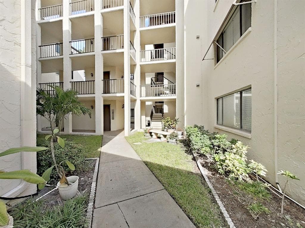 700 STARKEY ROAD UNIT 624 - Interior/Exterior Photo 2 - LARGO, FL