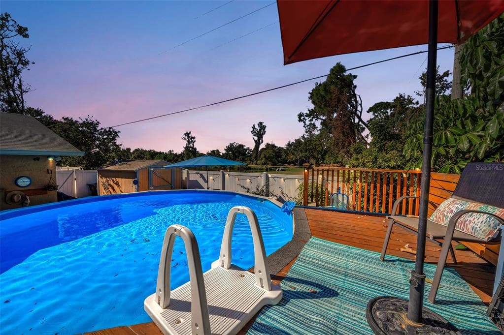 8037 POWDER HORN CIRCLE - Interior/Exterior Photo 2 - LARGO, FL