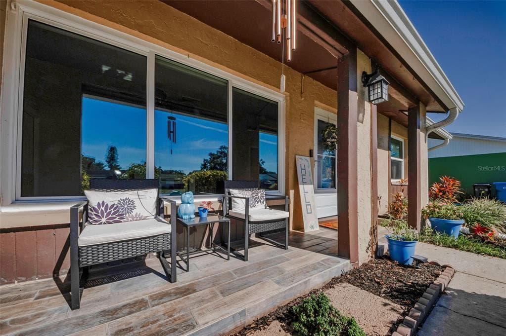 8037 POWDER HORN CIRCLE - Interior/Exterior Photo 4 - LARGO, FL