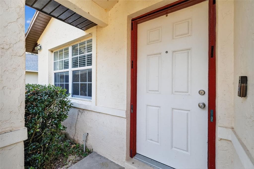 40007 PARKINSONIA STREET - Interior/Exterior Photo 3 - LADY LAKE, FL