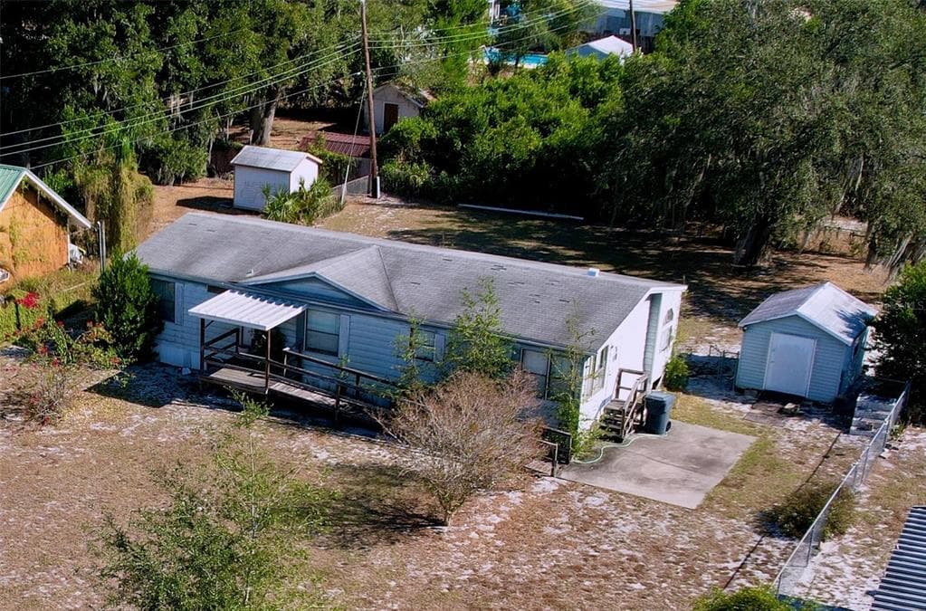 608 JAMESTOWN AVENUE - Interior/Exterior Photo 4 - LAKELAND, FL