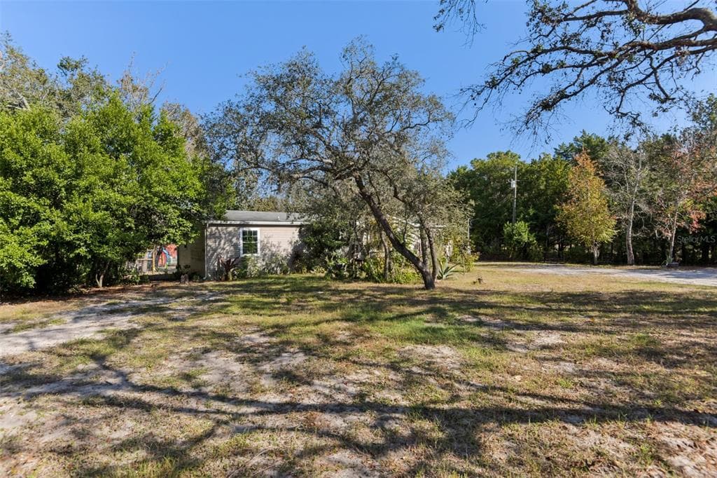 16933 BOSLEY DRIVE - Interior/Exterior Photo 4 - SPRING HILL, FL