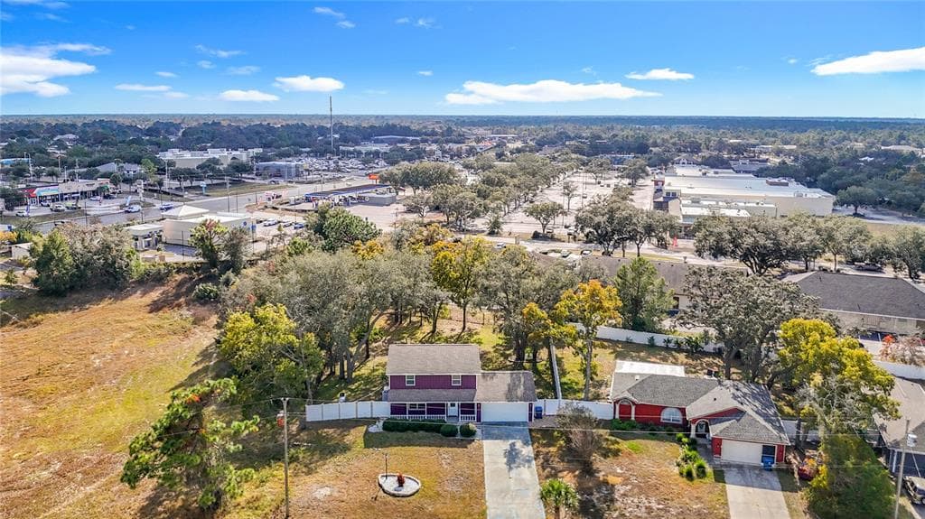 11176 MONTCALM ROAD - Interior/Exterior Photo 2 - SPRING HILL, FL