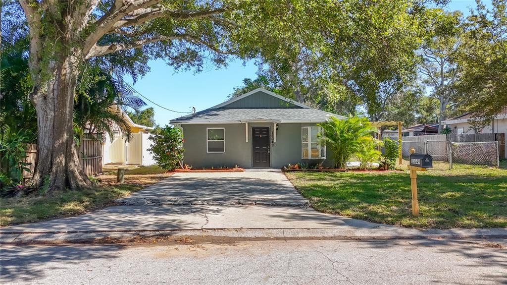 13049 CLAY AVENUE - Interior/Exterior Photo 5 - LARGO, FL