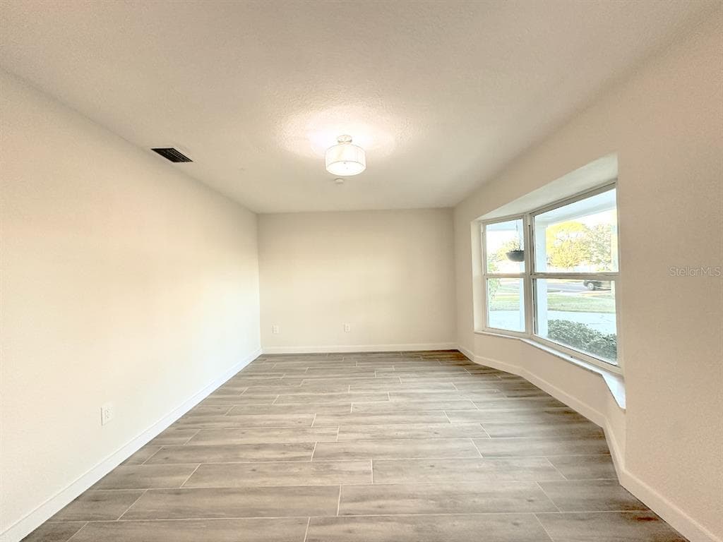 4700 CHANCELLOR STREET NE - Interior/Exterior Photo 3 - ST PETERSBURG, FL