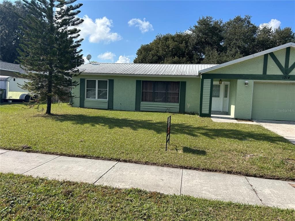 1314 HIGHLAND CIRCLE - Interior/Exterior Photo 4 - KISSIMMEE, FL