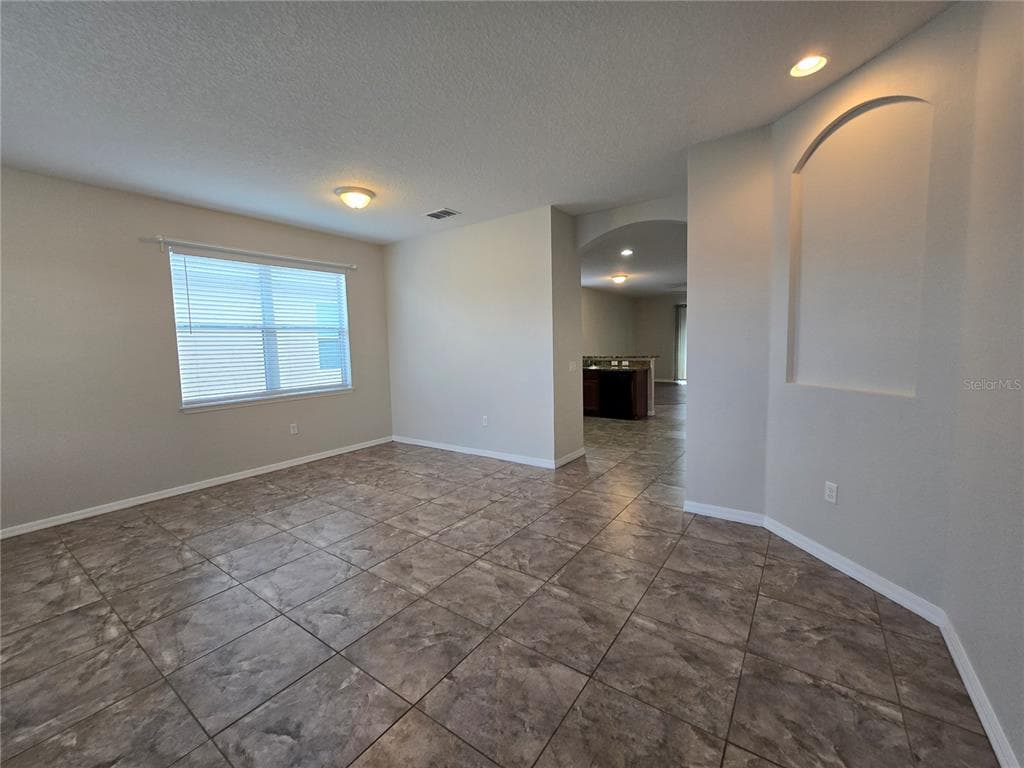 856 KRENSON WOODS LANE - Interior/Exterior Photo 4 - LAKELAND, FL