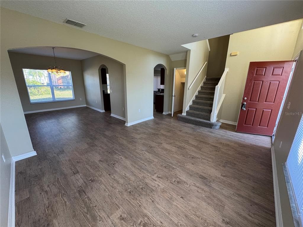 681 BASINGSTOKE COURT - Interior/Exterior Photo 4 - KISSIMMEE, FL