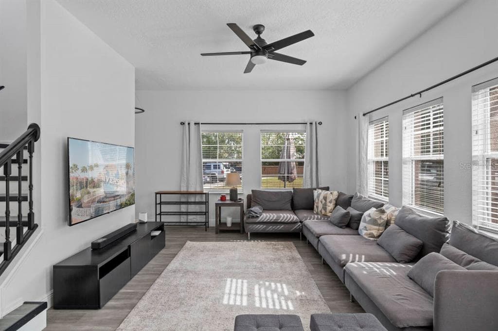 4530 ALBERTO CIRCLE - Interior/Exterior Photo 5 - KISSIMMEE, FL