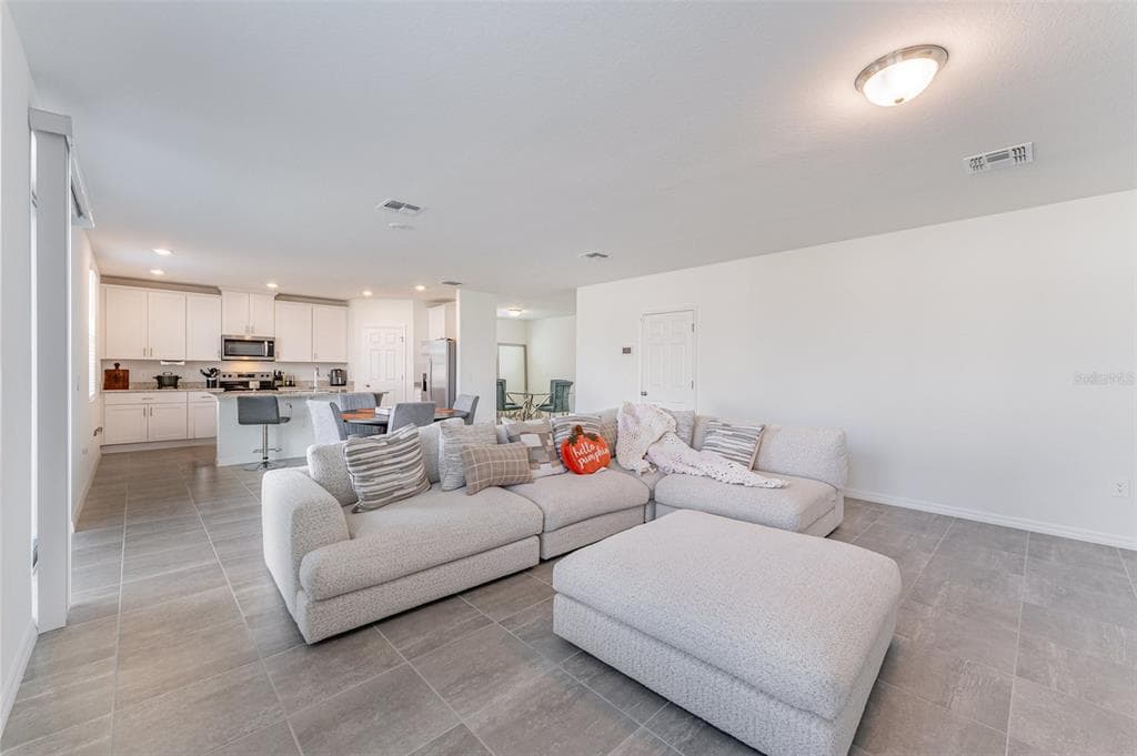 4965 KAIA AVENUE - Interior/Exterior Photo 5 - WINTER HAVEN, FL