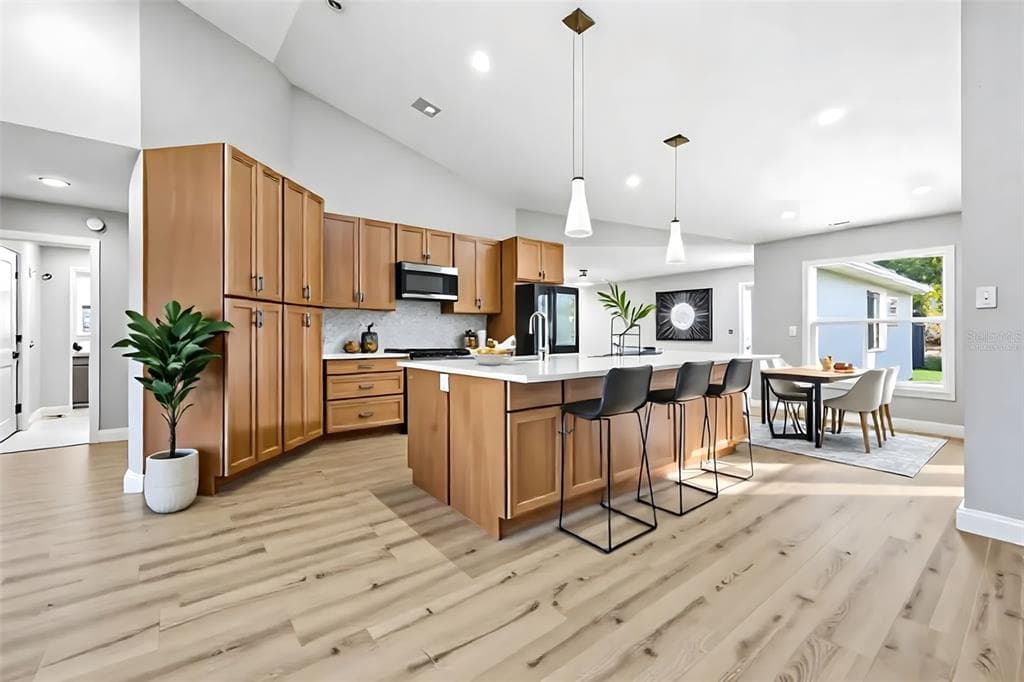 3307 SE 18TH COURT - Interior/Exterior Photo 5 - OCALA, FL