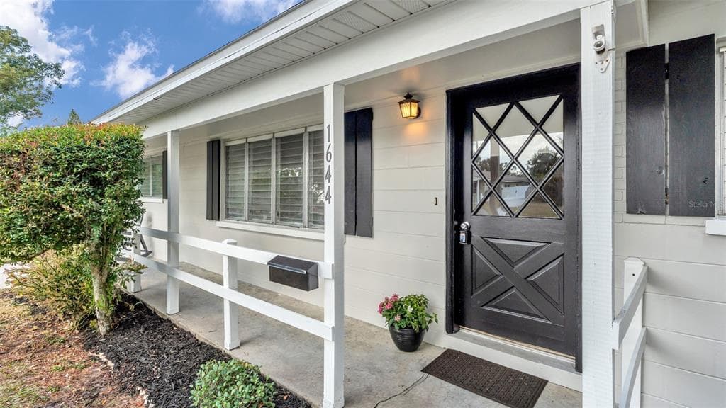 1644 PINEBERRY STREET - Interior/Exterior Photo 3 - LAKELAND, FL